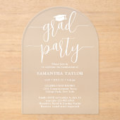 Modern Trendy White Script Afstudeerder Party Door Acryl Uitnodigingen (Voorkant)