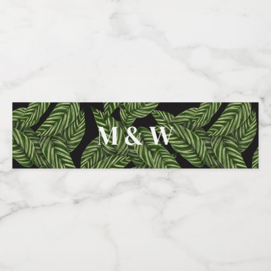 Modern Tropical Leaf Palm Plant Print Monogram Waterfles Etiket (Enkel label)