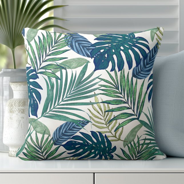 Modern tropisch palmblad Sierkussen (Coastal Elegance Redefined: Explore Totally Coast's Exclusive Pillow Designs)