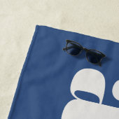 Modern Typography Personalized Name Summer Blue Strandlaken (In situ)