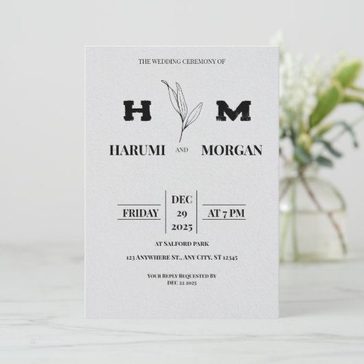 Modern Vertical Wedding Invitation (Debout devant)