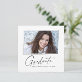 Modern vierkant Minimaal inkt script Afstuderen Fo Aankondiging (Staand voorkant)