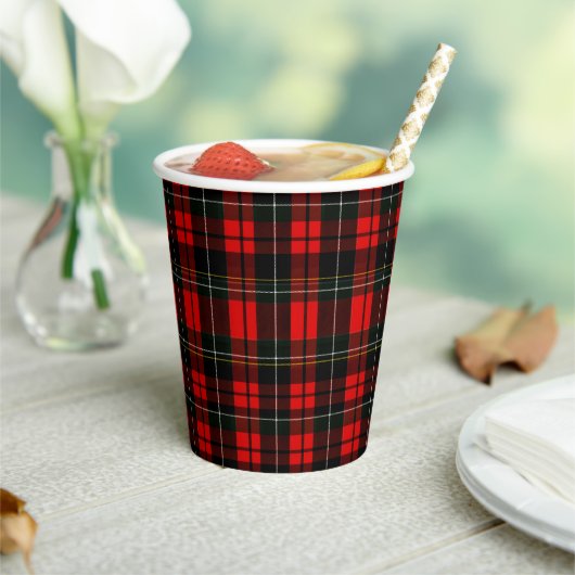 Modern Wallace Red Scottish Tartan Plaid Pattern Papieren Bekers (Insitu)