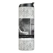 Modern Wedding Photo Monogram en datum van vastste Thermosbeker (Gedraaid links)