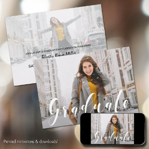 Modern White Script Photo Afstuderen Kaart