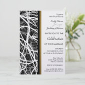 Modern White Swirl Wedding Invitation (Debout devant)