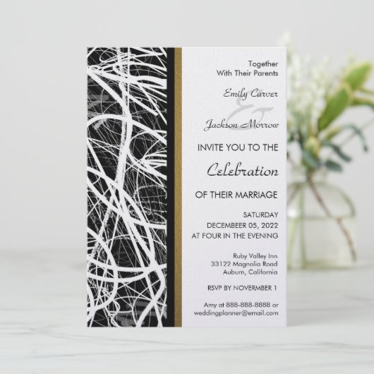 Modern White Swirl Wedding Invitation Kaart (Staand voorkant)