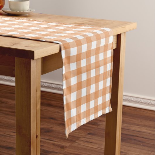 Modern wit en Sinaasappel Gingham Plaid Lange Tafelloper (Voorbeeld)