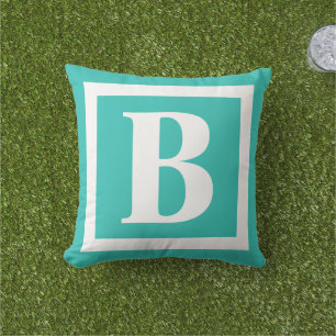 Modern wit monogram van Bright Turquoise Buitenkussen