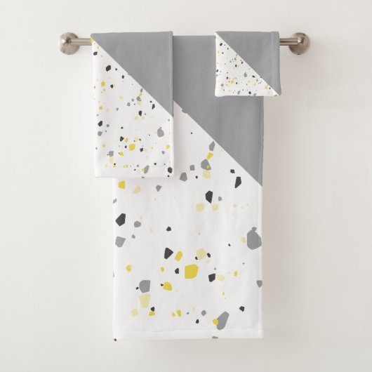 Modern Yellow Grey Terrazzo Bad Handdoek (Insitu)