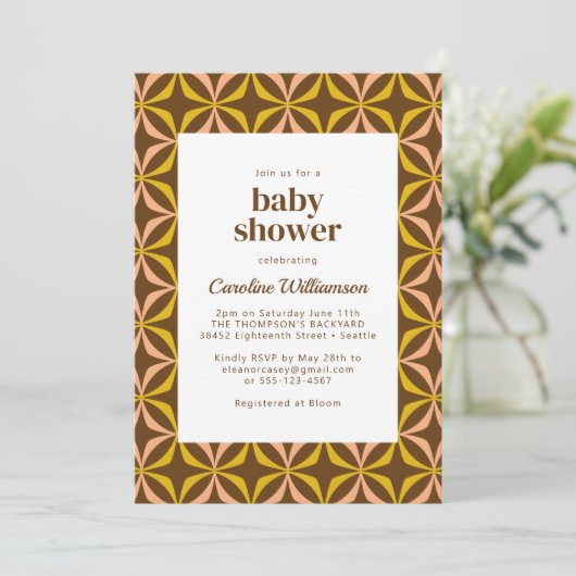 Modern Yellow Retro Bold Typography Baby shower Kaart (Staand voorkant)