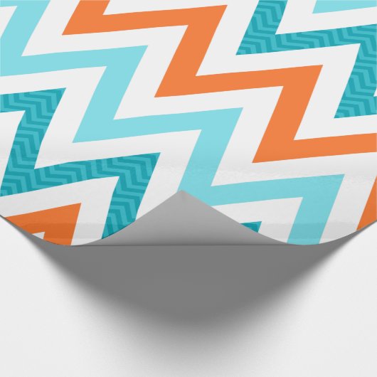 Modern ZigZag Chevron Oranje Aqua Blue Pattern Cadeaupapier (Hoek)