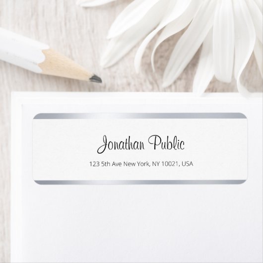 Modern zilver wit chique handgeschreven script een etiket (Insitu)