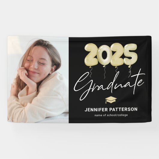 Modern Zwart Goud Afstuderen 2025 Fotobanner Spandoek (Horizontaal)