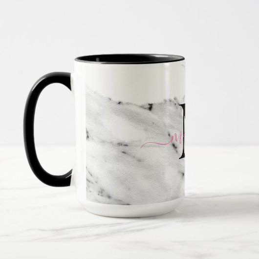 Modern zwart grijs wit marmer patroon monogram mok (Links)