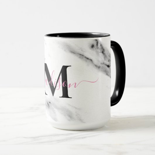 Modern zwart grijs wit marmer patroon monogram mok (Voorkant rechts)