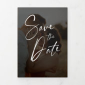 Modern zwart Save The Date Fototypografie Drieluik Uitnodiging (Cover)