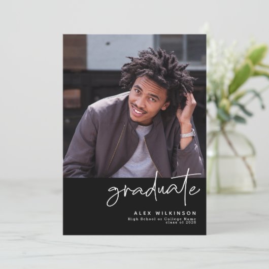 Modern Zwart Script 4 Foto Eenvoudig Afstuderen Aankondiging (Staand voorkant)