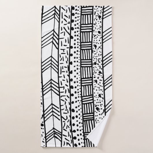 Modern zwart wit geometrische penseelstreken badhanddoek (Badhanddoek)