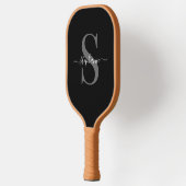 Modern zwart-wit monogram Initiaal + naam Pickleball Paddle (Links)