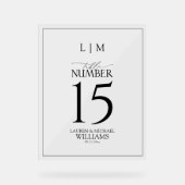 Modern zwart-wit monogram Trouwtafelnummer Acryl Bord (Voorkant)
