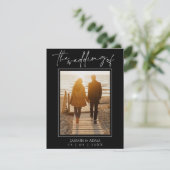 Modern Zwart Wit Script Foto Bruiloft uitnodiging (Staand voorkant)