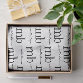 Modern Zwart Wit Trendy Script Initiaal Monogram Tissuepapier (Geschenk)