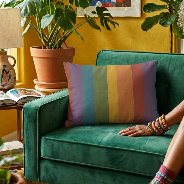Moderna Linear | MCM Regenboog Accent Kussen (Lifestyle Shot)