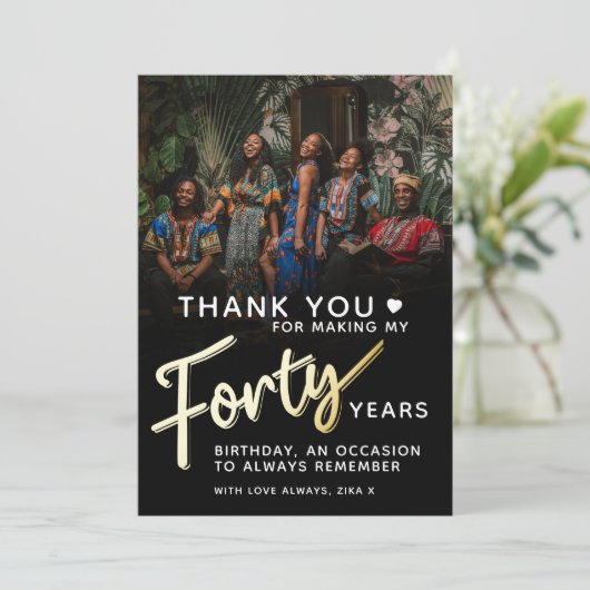 Moderne 40e verjaardag gouden zwart veertig script bedankkaart (Staand voorkant)