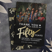 Moderne 50e verjaardag gouden zwart vijftig script bedankkaart