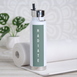 Moderne aangepaste motivatiequote rood, geel, blau waterfles