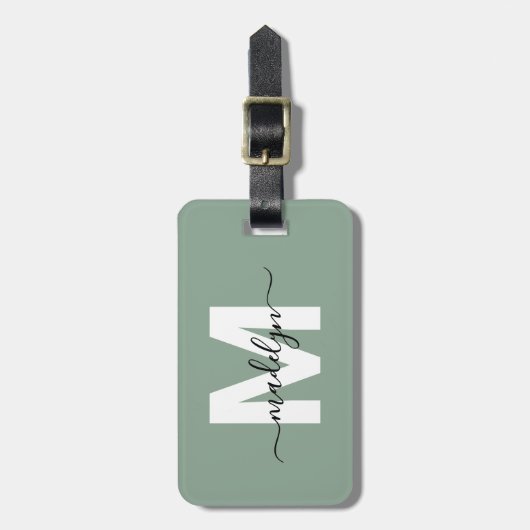 Moderne Aangepaste Sage Groene Monogram Naam Bagagelabel (Voorkant verticaal)