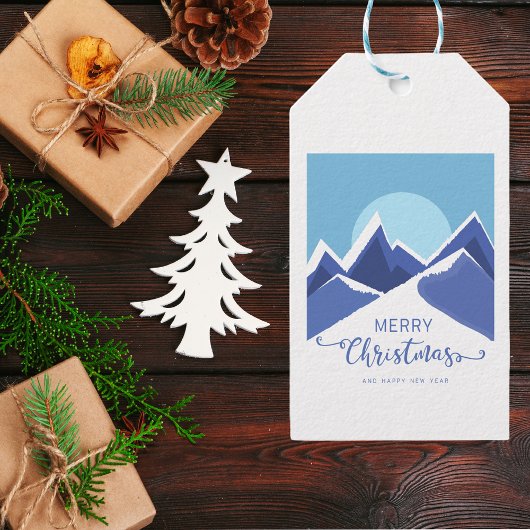 Moderne Abstracte Elegante Kerstbesneeuwde Berg Cadeaulabel