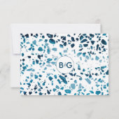 Moderne Abstrait Terrazzo Mosaic Blue Wedding RSVP (Dos)