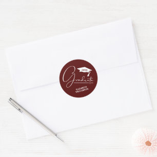 Moderne afstudeerfeest donker bordeauxrode envelop ronde sticker