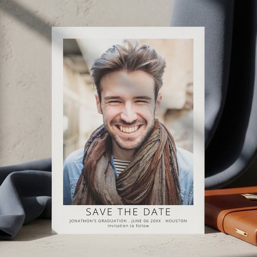 Moderne Afstudeerfoto Save The Date