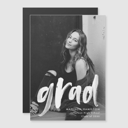 Moderne Afstuderen voor penseelscript Magnetische Uitnodiging (Voorkant / Achterkant)