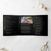 Moderne begrafenis / gedenkteken / viering van het drieluik programma (Binnen)