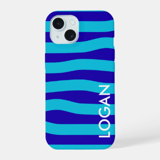 Moderne Blauwe Golfstreep met Aangepaste Naam iPhone 15 Hoesje
