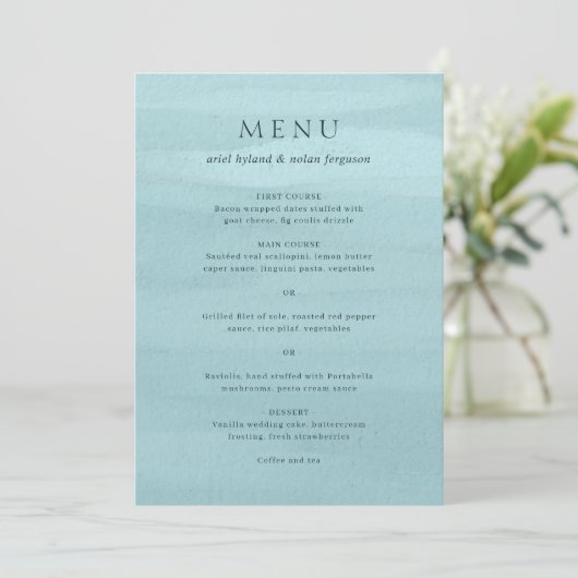 Moderne Blauwe Waterverf Elegante bruiloft Menu (Staand voorkant)