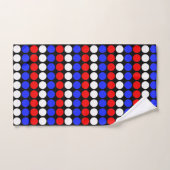 Moderne bleu rouge blanc pois sur fond noir (Serviette à main)