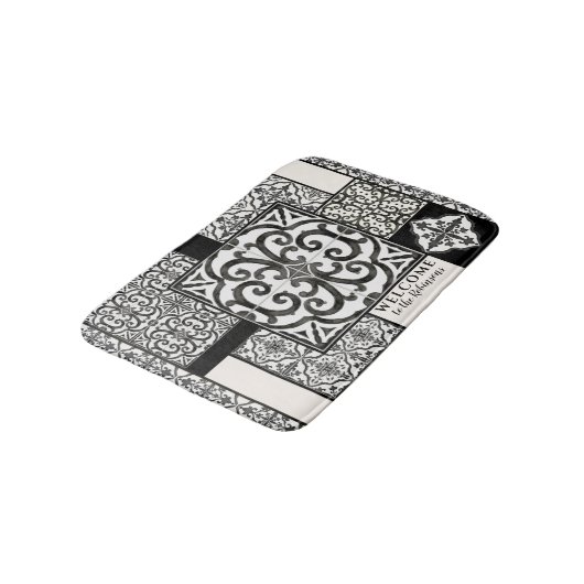 Moderne  bloemkool Zwarte en Witte Tegel Naam Badmat (Gekanteld)