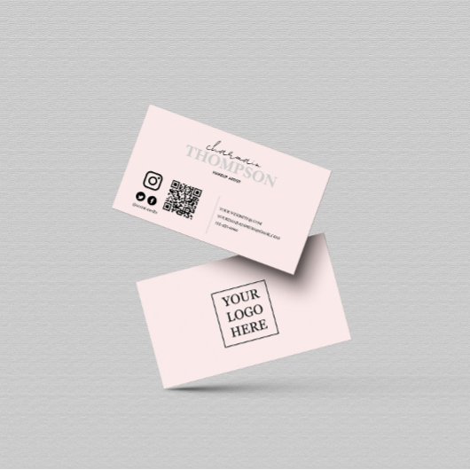 Moderne Blush Pink Social Media Icon QR code Visitekaartje