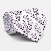 Moderne Boho Bloemmotief Pr Plum Wit Stropdas (Opgerold)