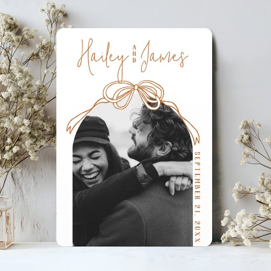 Moderne boho met de hand getekende boog TERRACOTTA Save The Date