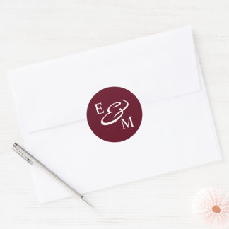 Moderne Bourgondische Initiaal Huwelijk Ronde Sticker