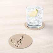 Moderne Bruid | Beige + Zwarte Schrift Ronde Kartonnen Onderzetter (Insitu)