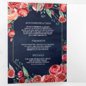 Moderne bruidsroze rozen Florale marineverbinding Drieluik Uitnodiging (Binnenzijde eerst)