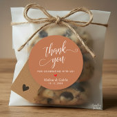 Moderne bruiloft minimalistische dank u geschenken ronde sticker
