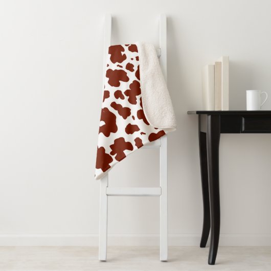 Moderne bruine Koe Huidtextiel Dierafdrukken Sherpa Deken (In situ)